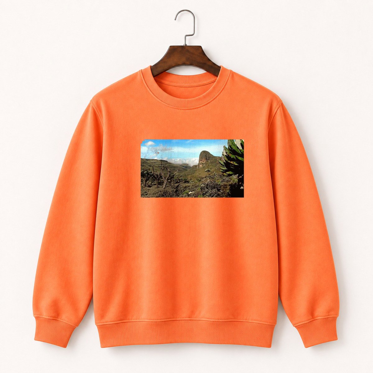 Mount Elgon Crewneck Sweatshirt 3