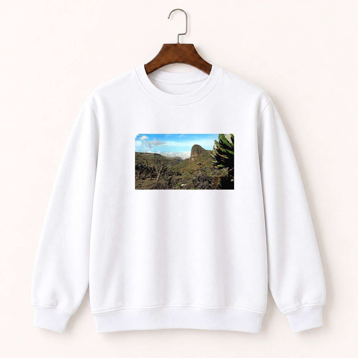 Mount Elgon Crewneck Sweatshirt 5