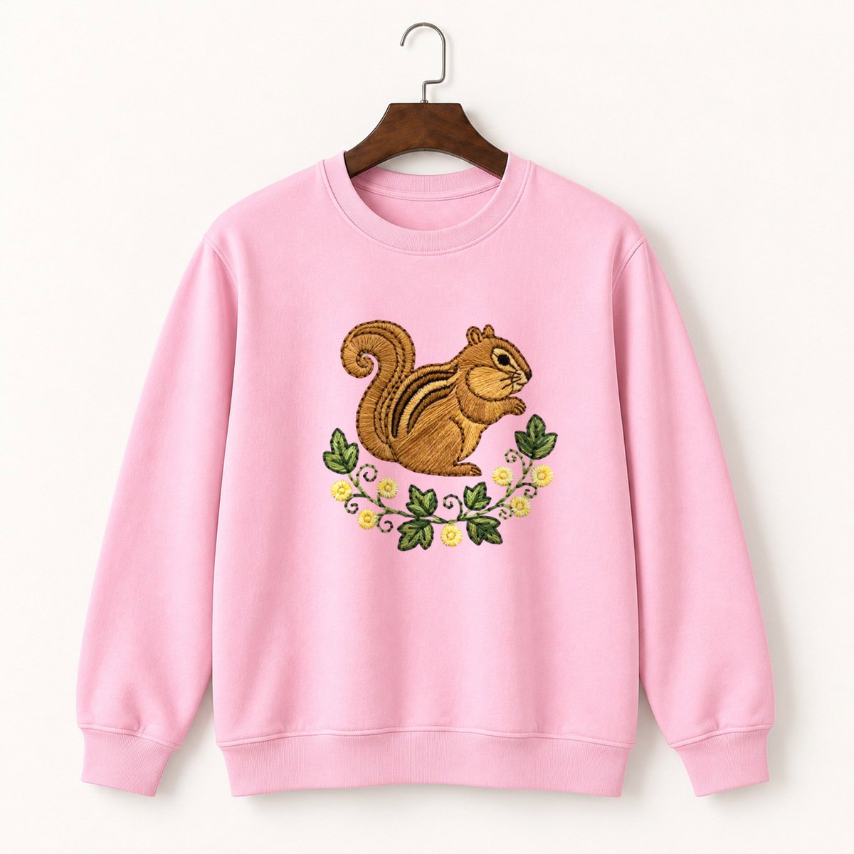 Chipmunk Crewneck Sweatshirt 4