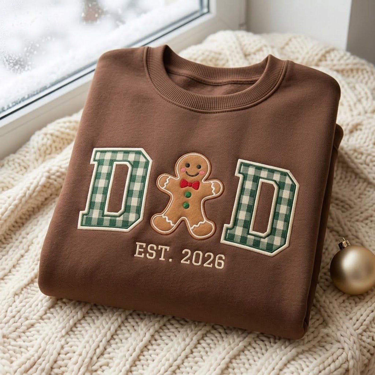 Embroidered Mom Dad Christmas Sweatshirt, Gingerbread Gingham Applique Crewneck, Matching Family Holiday Shirt, Christmas Gift 2