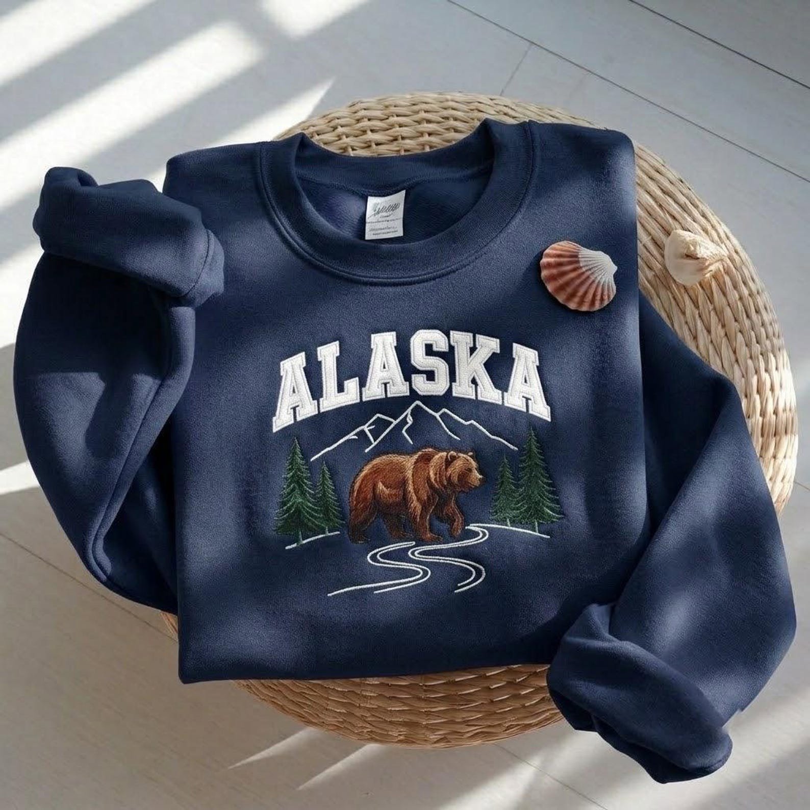 Alaska Embroidered Sweatshirt, Bear Sweatshirt, National Park Sweatshirt, Alaska Sweatshirt, Outdoor Shirt, Travel Shirt. 7
