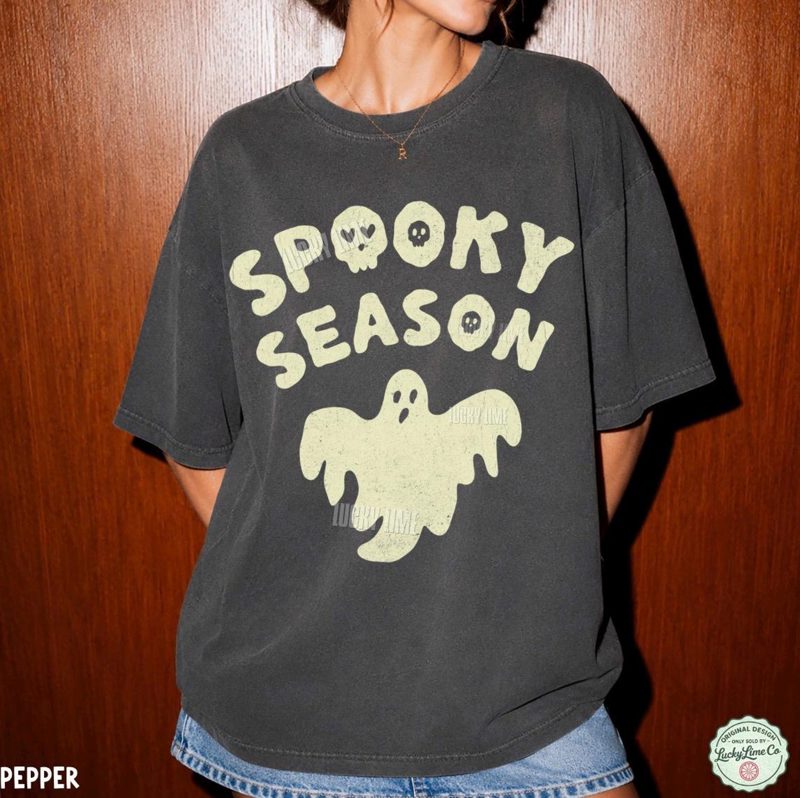 Comfort Colors® Spooky Season Shirt, Retro Ghost Halloween Tshirt, Pumpkin Season, Spooky Vibes Tee, Womens Halloween Graphic Tee