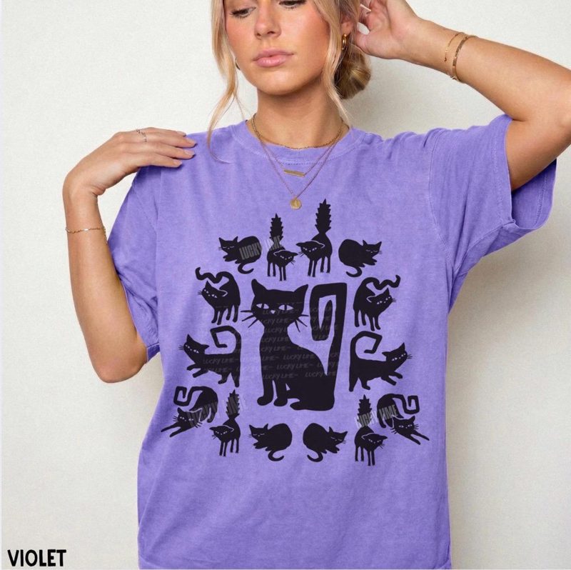 Black Cat Halloween Shirt, Black Cats Shirt, Retro Halloween Tshirt, Cute Halloween Tee, Womens Halloween Shirt, Comfort Colors®, Fall Shirt