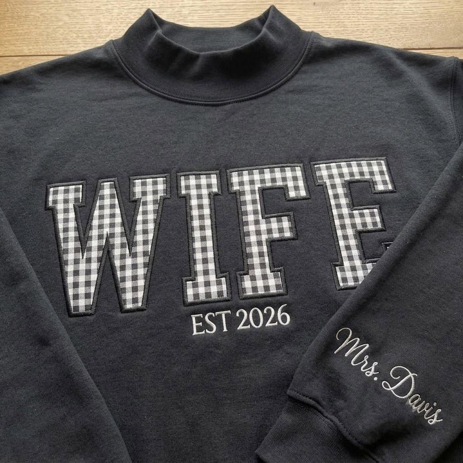 Personalized Mama Applique Sweatshirt, Gingham Mama Crewneck, Custom Kids Names Sleeve, Est Year New Mom Mother's Day Gift 4