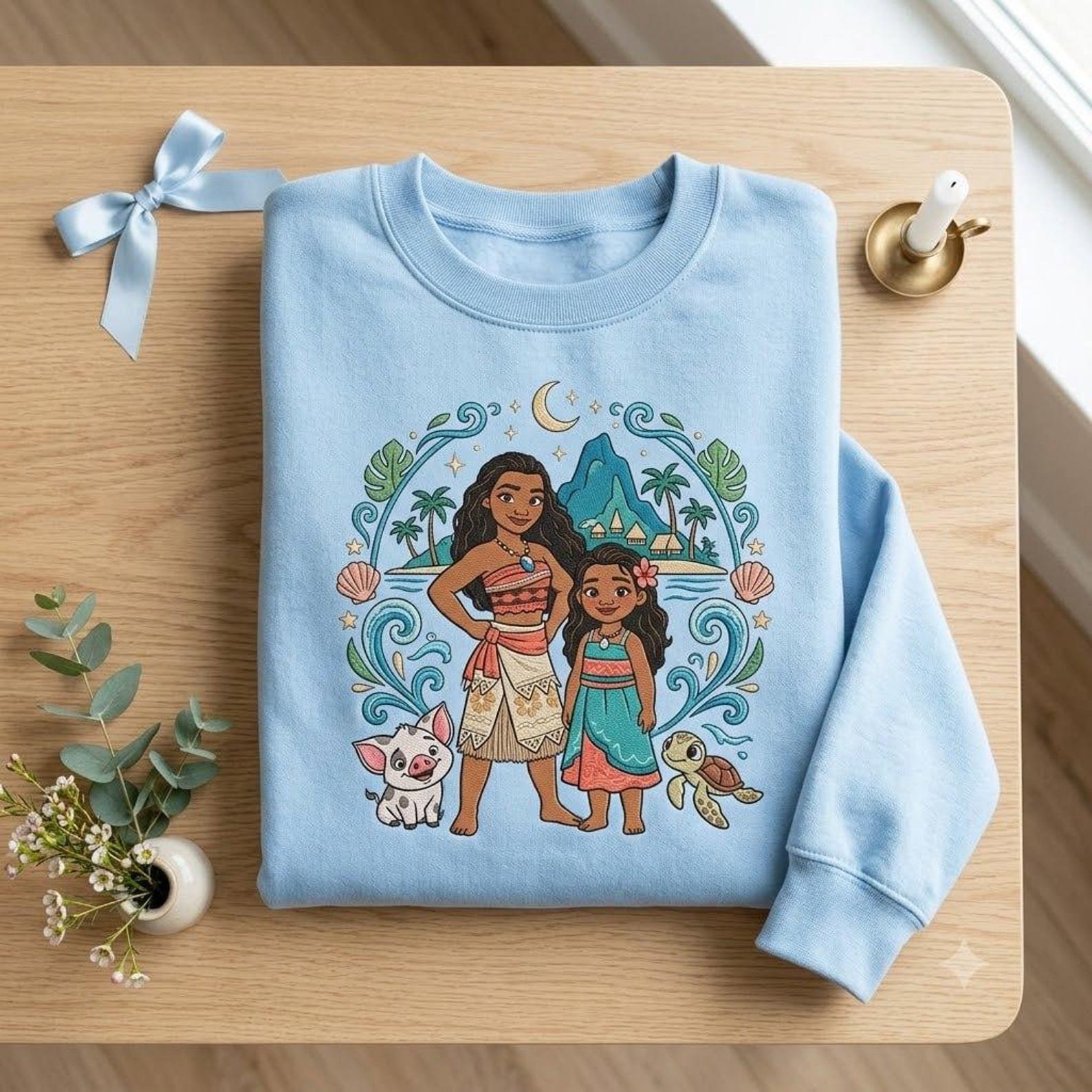 Moana and Simea Embroidered Seatshirt 1