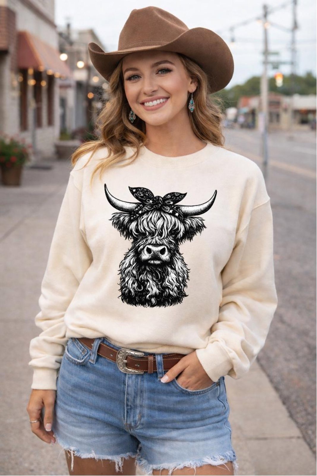 Highland Cow Sweatshirt, Cute Highland Cow Shirt, Western Cowgirl Crewneck, Farmhouse Ranch Life Tee, Country Cattle Lover Gift 1