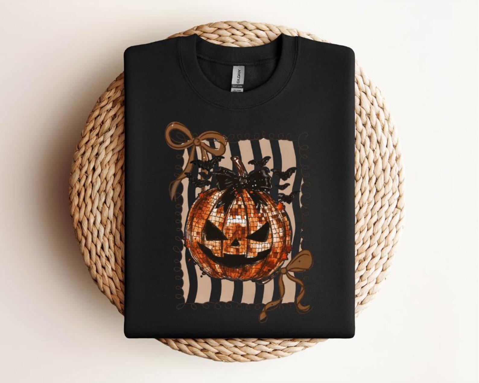Disco Halloween Pumpkin SweatShirt, Jack O’ Lantern Tee with Bats, Spooky Fall T-Shirt 3