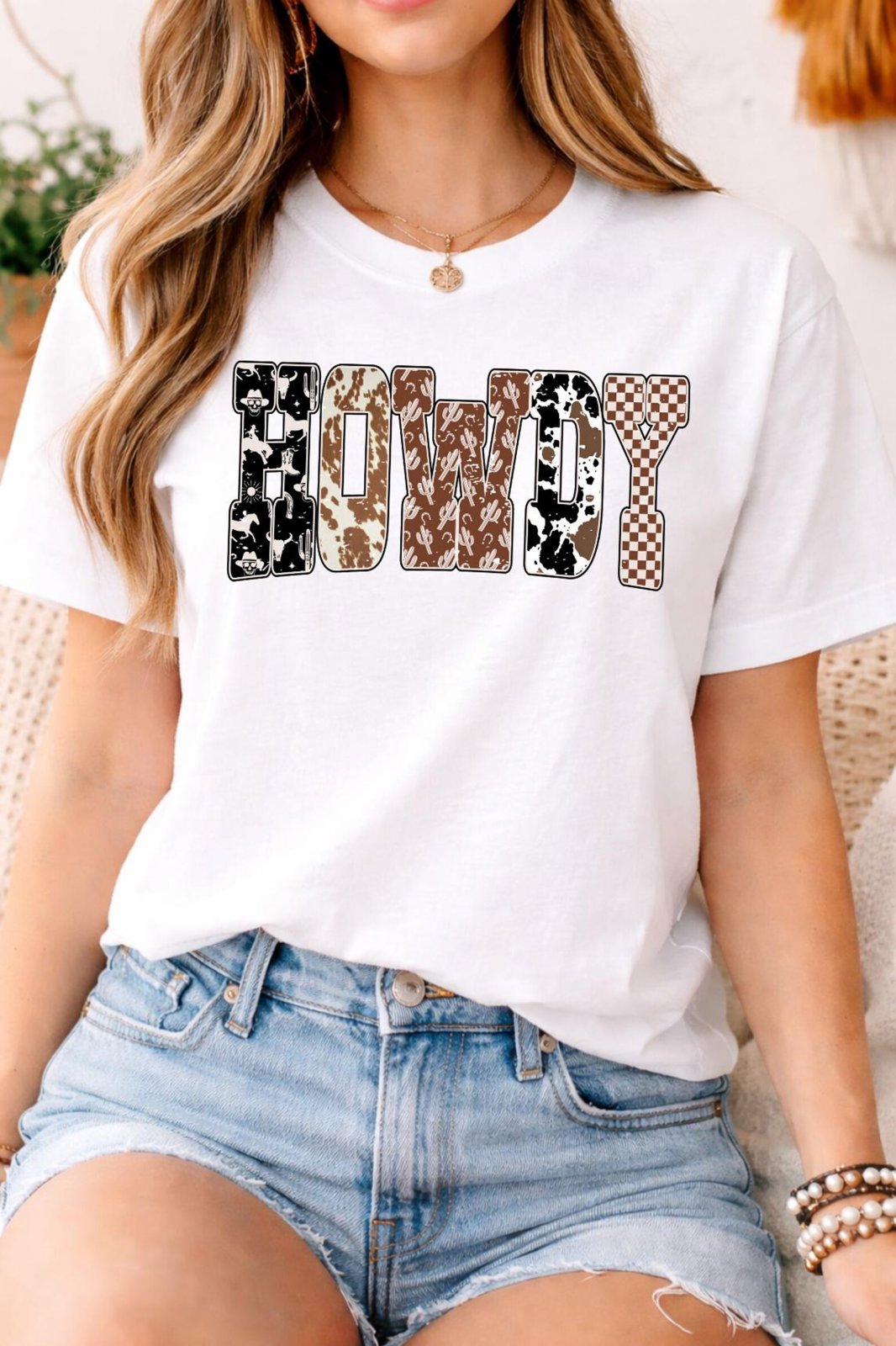 Howdy Shirt, Western Design Tee, Cow Print Howdy TShirt, Country Concert Outfit, Rodeo Cowboy Shirt, Cowgirl Western Top, Unisex Tee 3
