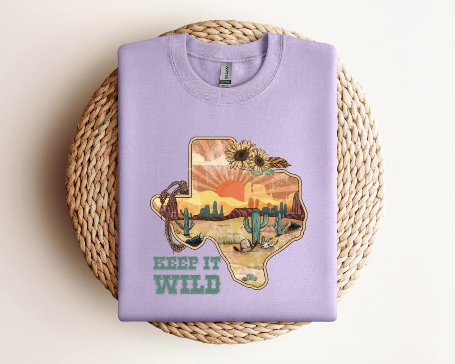 Vintage Texas Graphic Tee: Western Cactus Desert Shirt 6